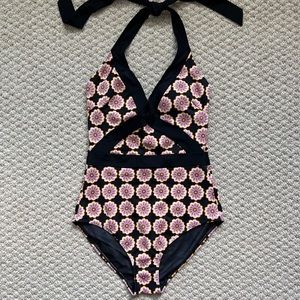 NEW! Boden Size 10L One Piece Floral Swim Suit.